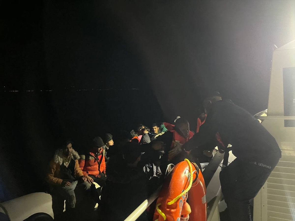 Çanakkale\'de 128 düzensiz göçmen yakalandı