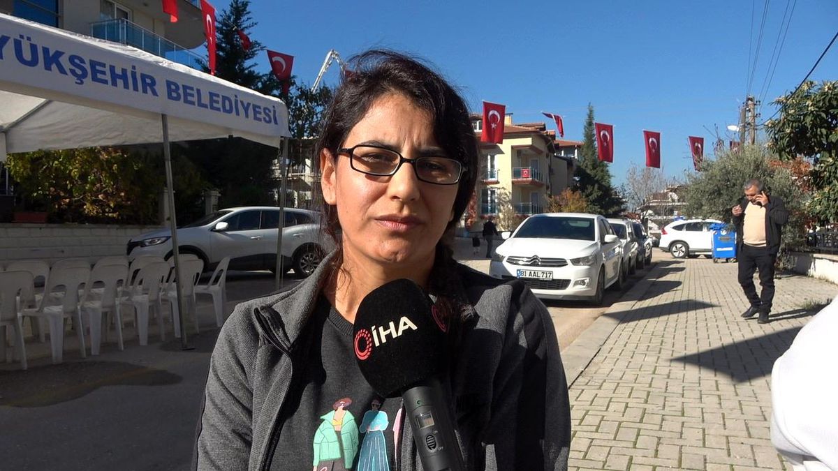 Denizli şehidini bekliyor