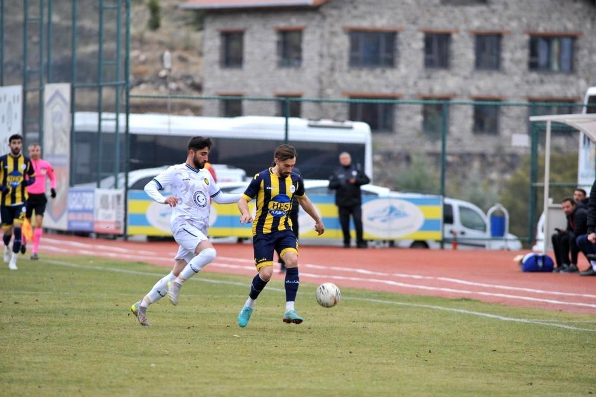 Elazığ ekipleri beraberlikle ayrıldı