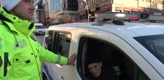 Görme engelli Aydın Eke'ye polis yardımı