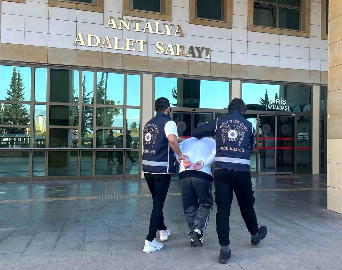 İçişleri Bakanı: Güvenlik güçlerine hakaret eden kişi yakalandı