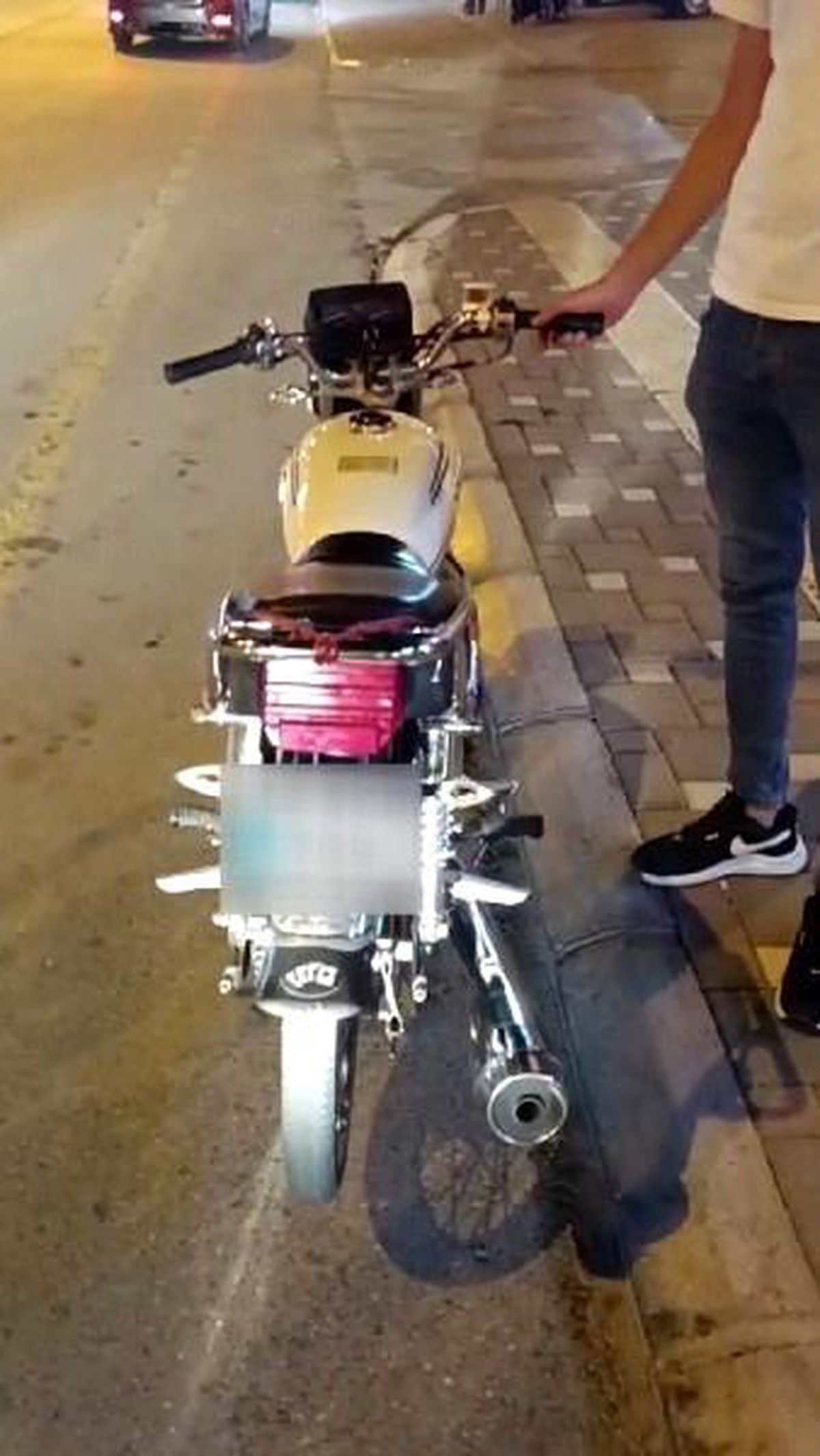 Tarsus\'ta abart egzozlu araçlara trafikten men cezası