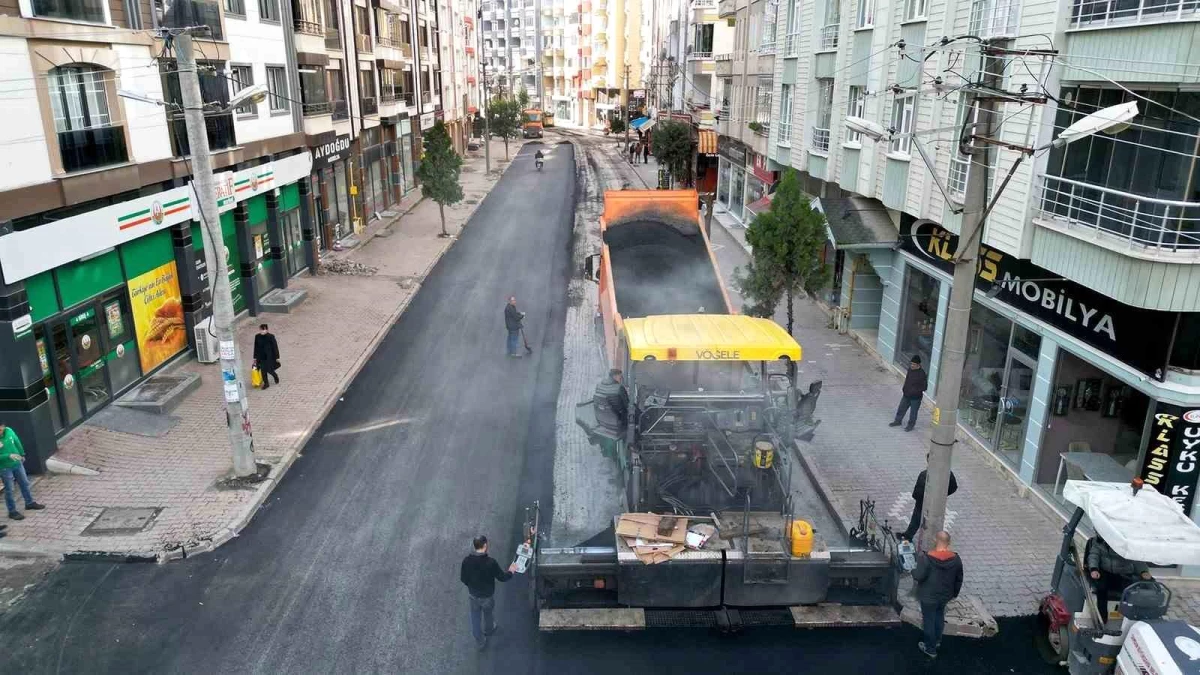Samsun Büyükşehir Belediyesi Bafra\'da yol çalışmalarına devam ediyor