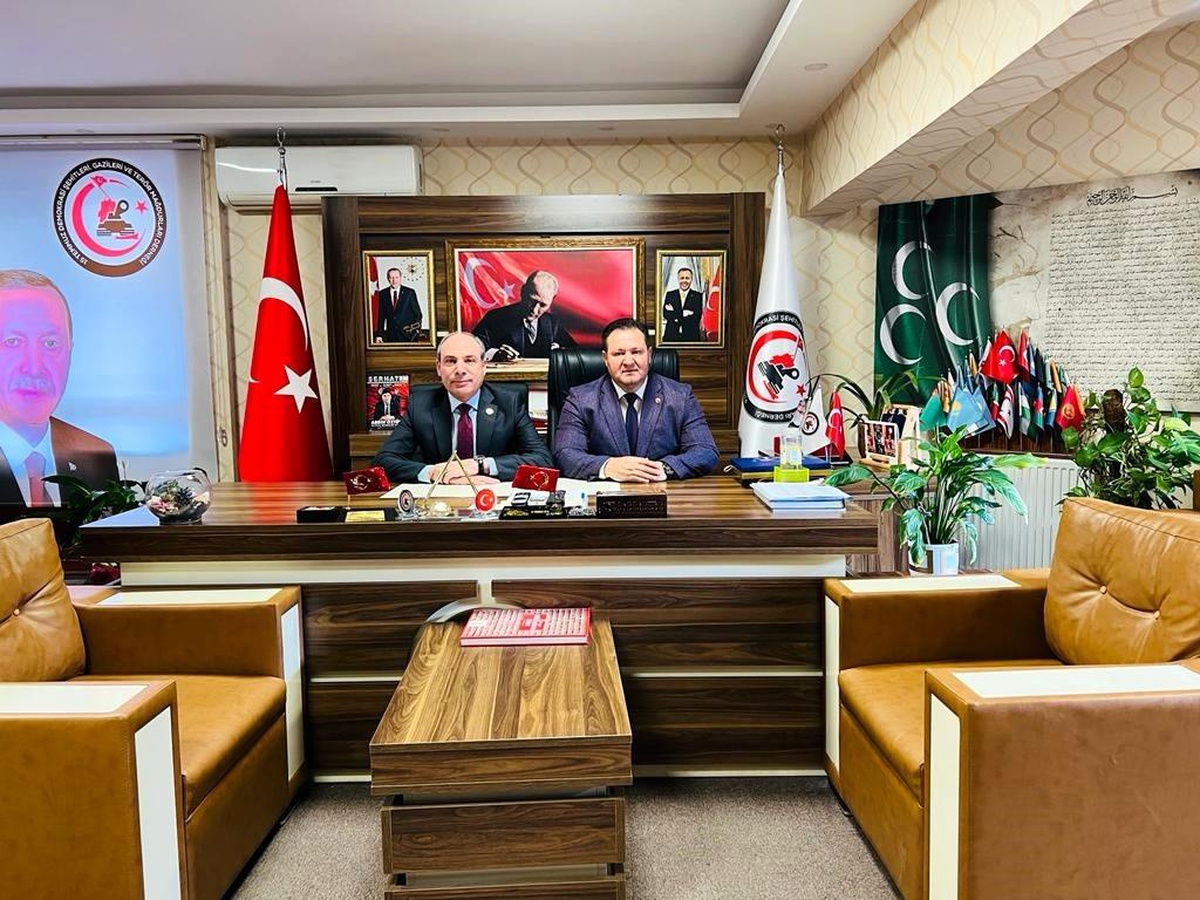 Şehit ve gazi aileleri derneği, CHP\'nin teröre karşı bildiriye imza atmamasına tepki gösterdi