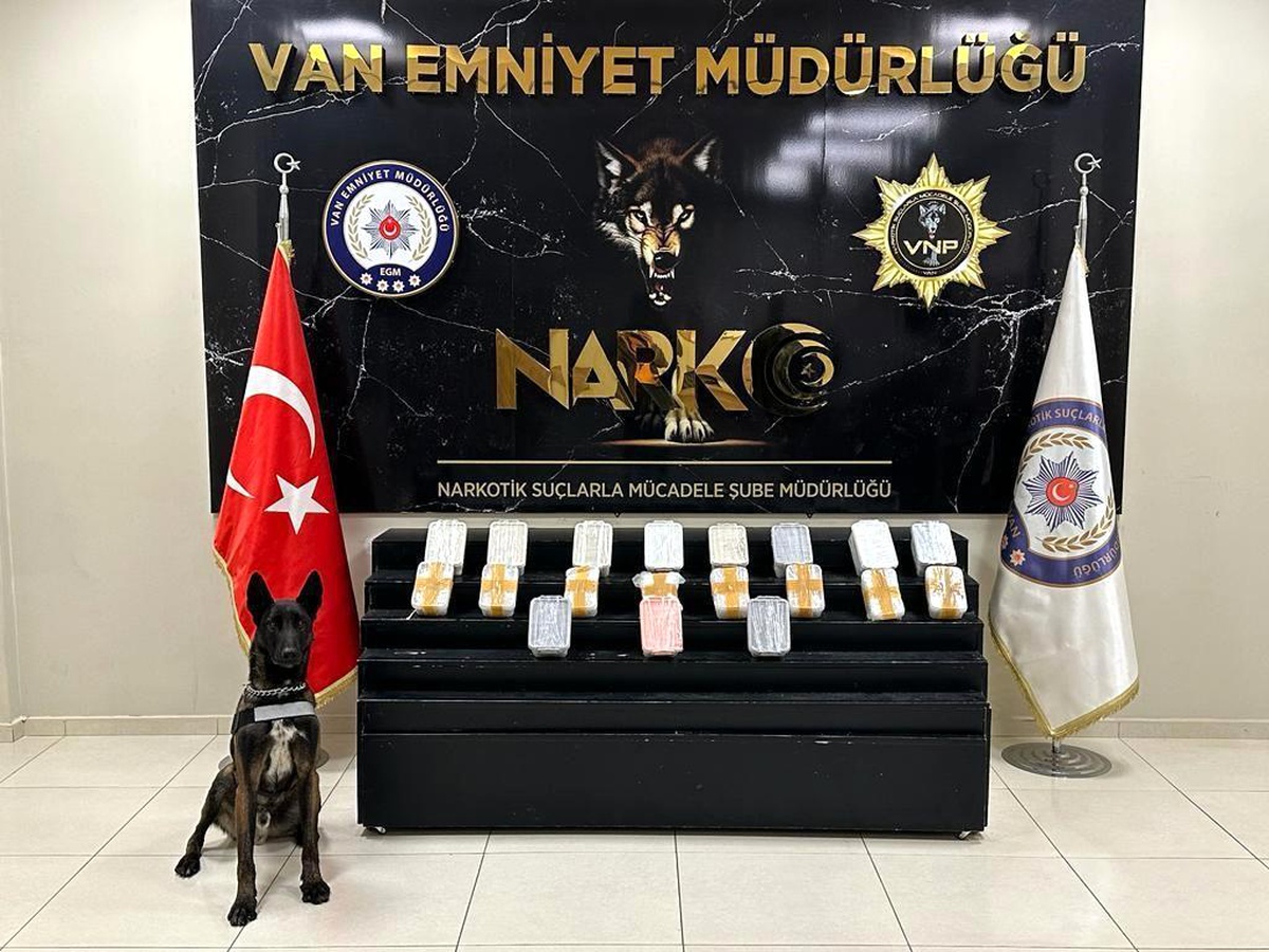 Van\'da 16 Kilo Metamfetamin Ele Geçirildi