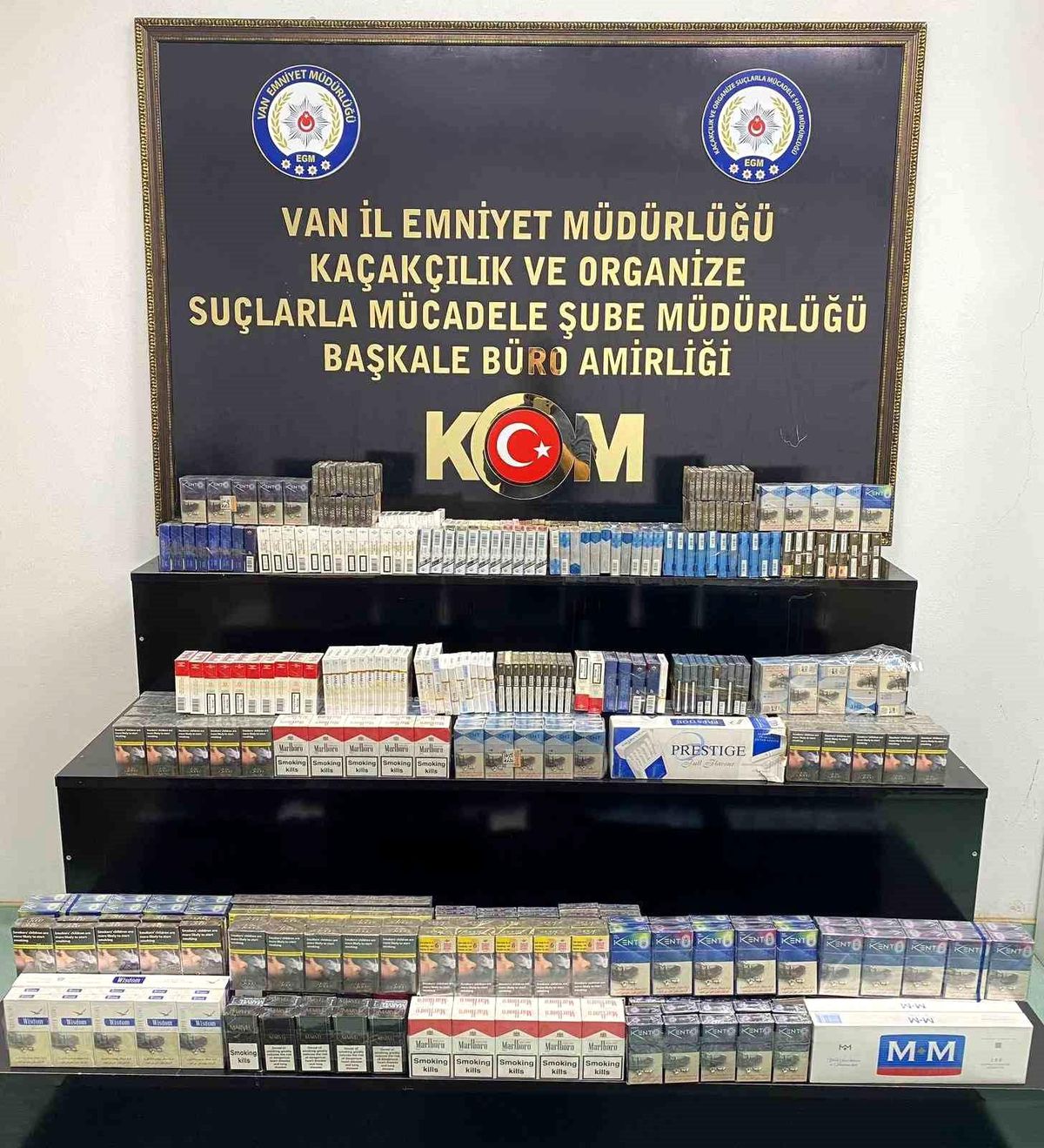 Van\'da Gümrük Kaçağı Malzemeler Ele Geçirildi