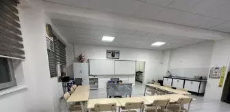 Bingöl'ün Solhan ilçesinde öğretmen Abdulvahap Salcan'ın ismi özel eğitim sınıfına verildi