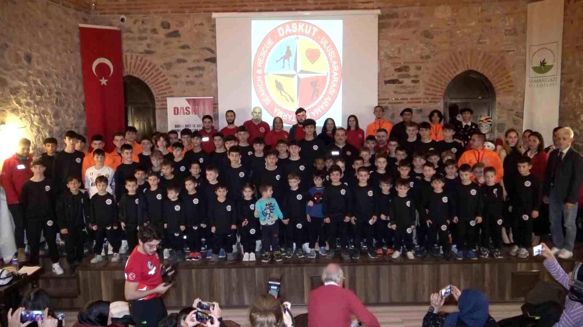 DASKUT, Bursa\'da geleceğin sporcularına afet farkındalık eğitimi verdi