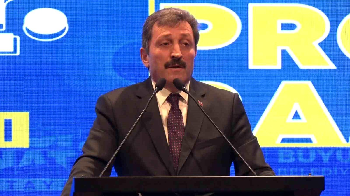 Çevre Bakanı Özhaseki: Fitne odakları terör ve deprem dezavantajlarımız