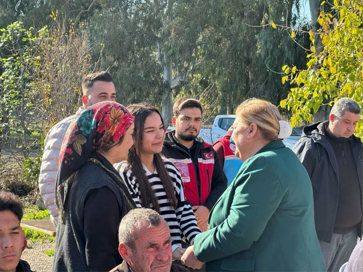 Ceyhan Belediye Başkanı Hülya Erdem, Şehit Piyade Uzman Çavuş Seyfettin Orkun Çil\'in ailesiyle bir araya geldi