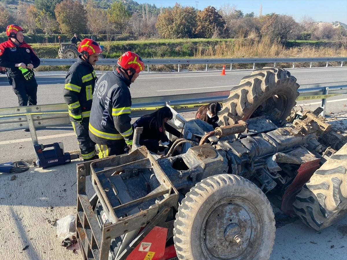 Denizli\'de traktör kazasında sürücü hayatını kaybetti