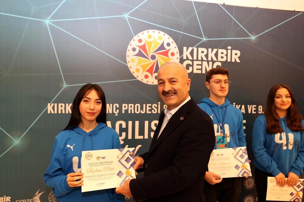 Gebze\'de \'41 Genç Geleceğin Liderleri\' projesi tamamlandı