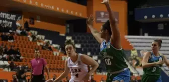 ÇBK Mersin, İzmit Belediyespor'a mağlup oldu