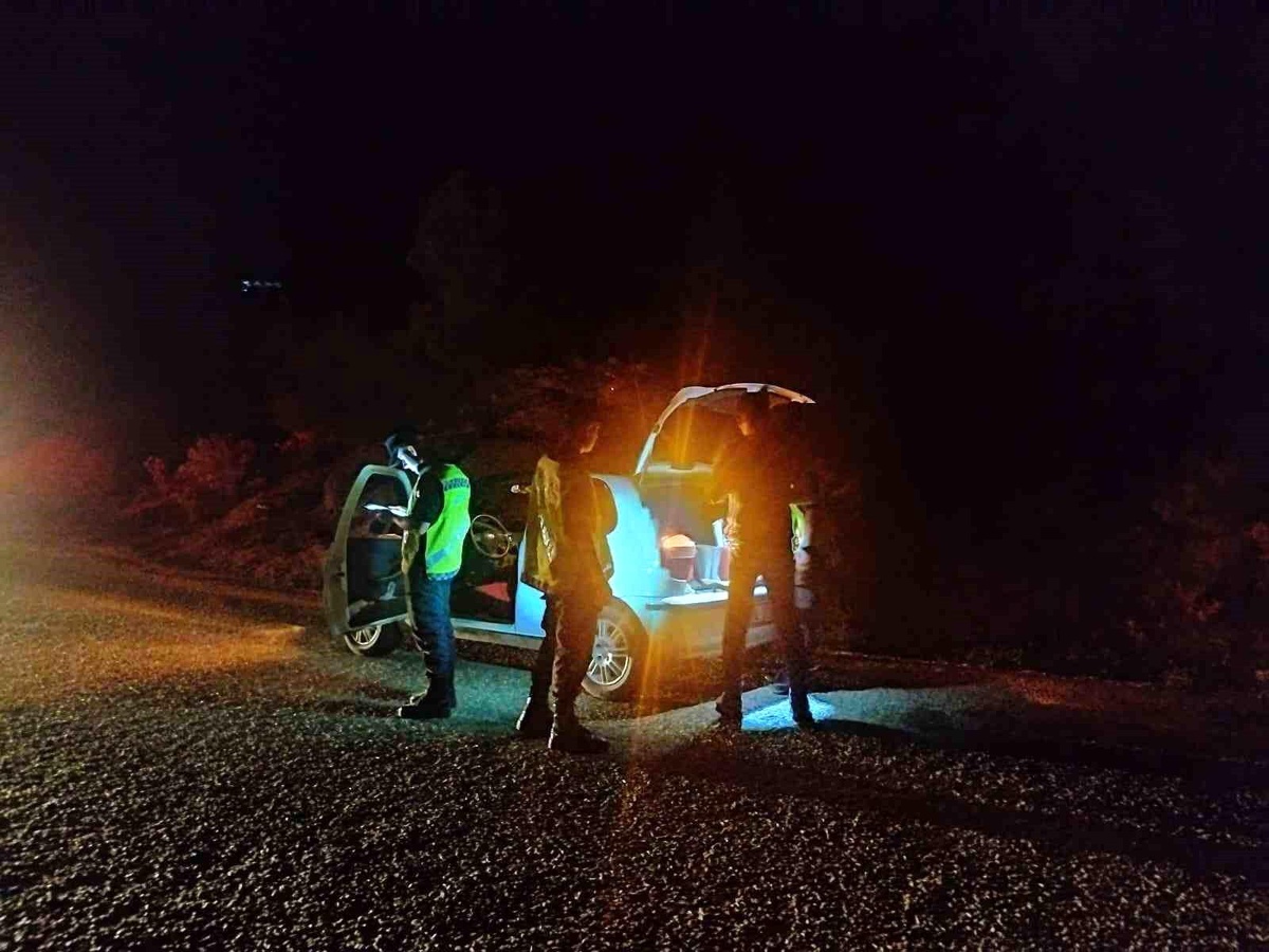 Aydın\'da 5 kişi uyuşturucu kullanırken yakalandı