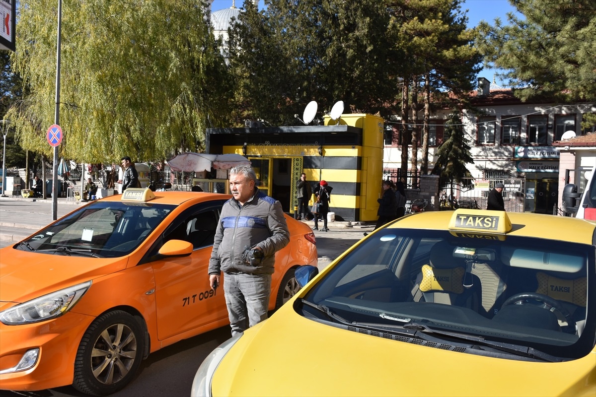 Kırıkkale\'de taksici dolandırılmaktan kurtuldu