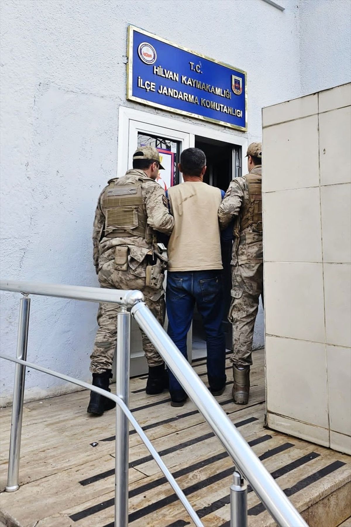 Şanlıurfa\'da cinayet şüphelisi jandarma tarafından yakalandı