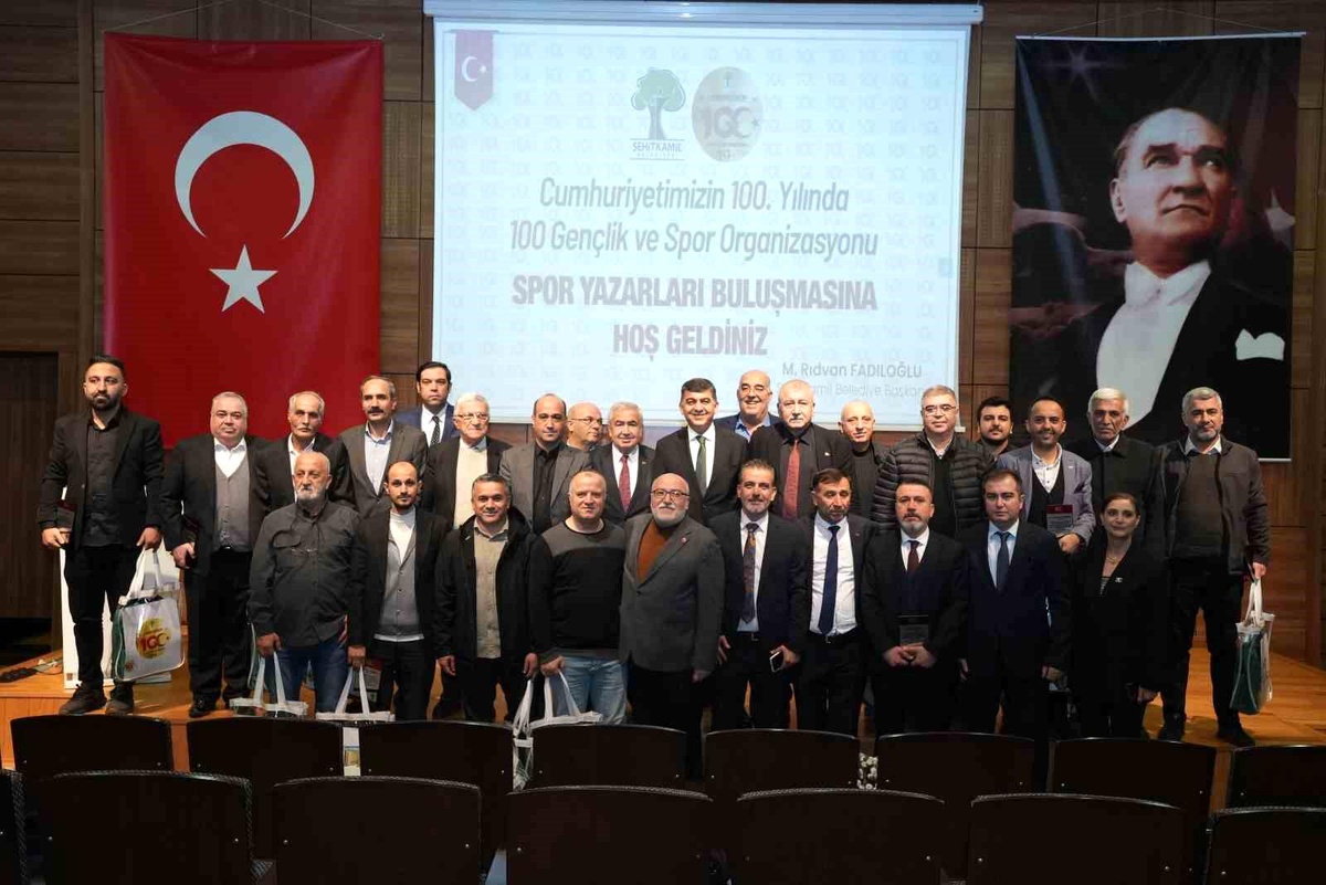 Şehitkamil Belediyesi 100. Geleneksel Gençlik ve Spor Organizasyonu\'nu düzenledi