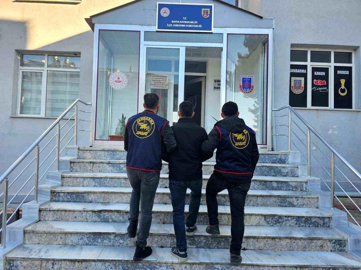 Samsun Bafra\'da aranan şahıs yakalandı