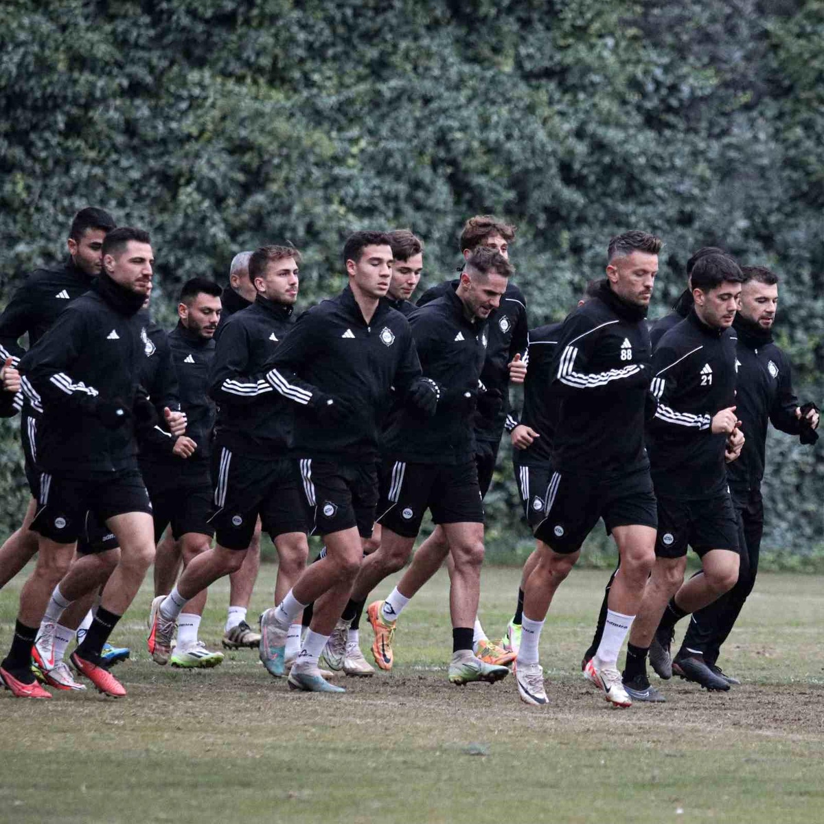 Altay Futbolcuları Ödeme Alamadığı İçin Antrenmanı Boykot Etti