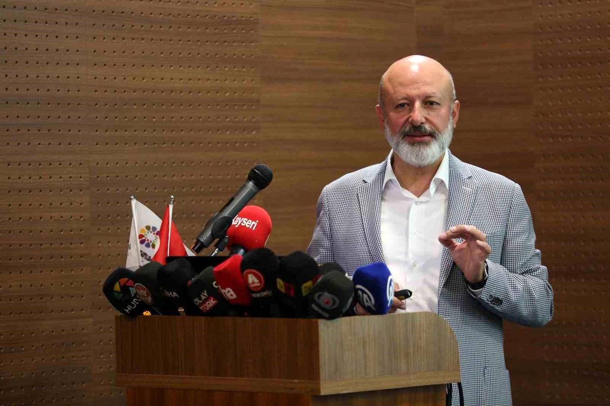 Kocasinan Belediyesi Çözüm Merkezi ile Vatandaş Taleplerini Hızlıca Çözüyor