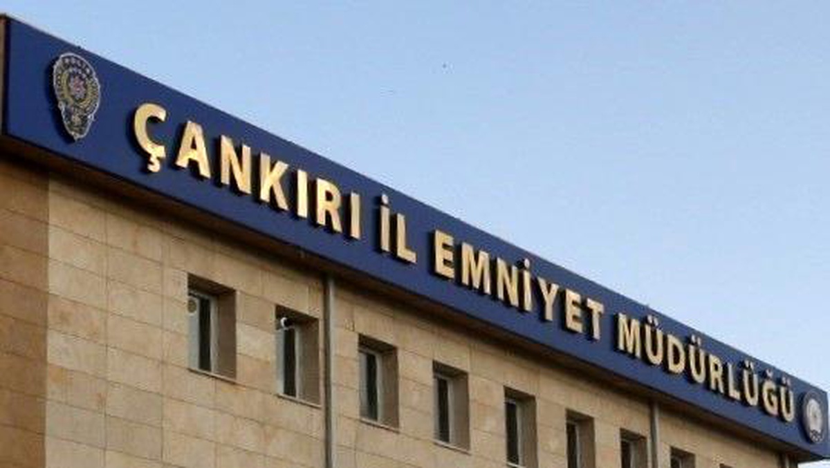 Çankırı\'da yapılan denetimlerde 9 aranan şahıs yakalandı, 3\'ü tutuklandı