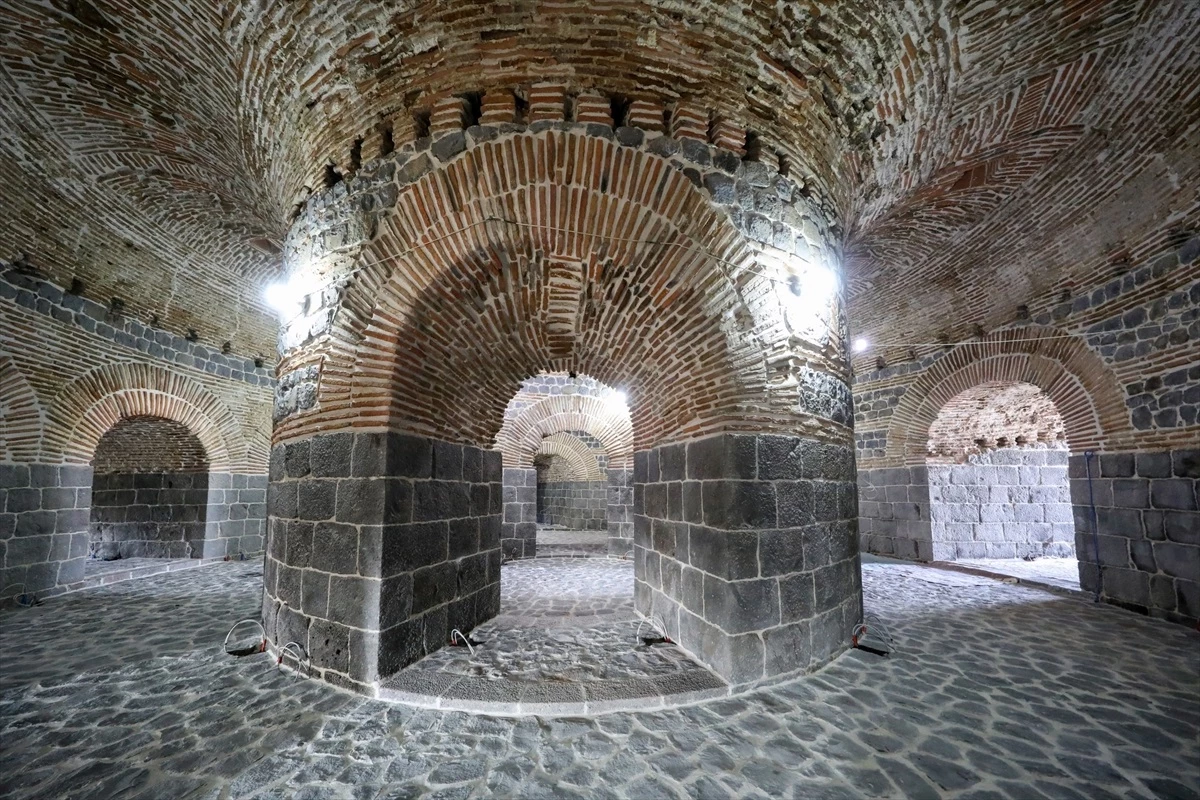 Diyarbakır Surları Restore Ediliyor