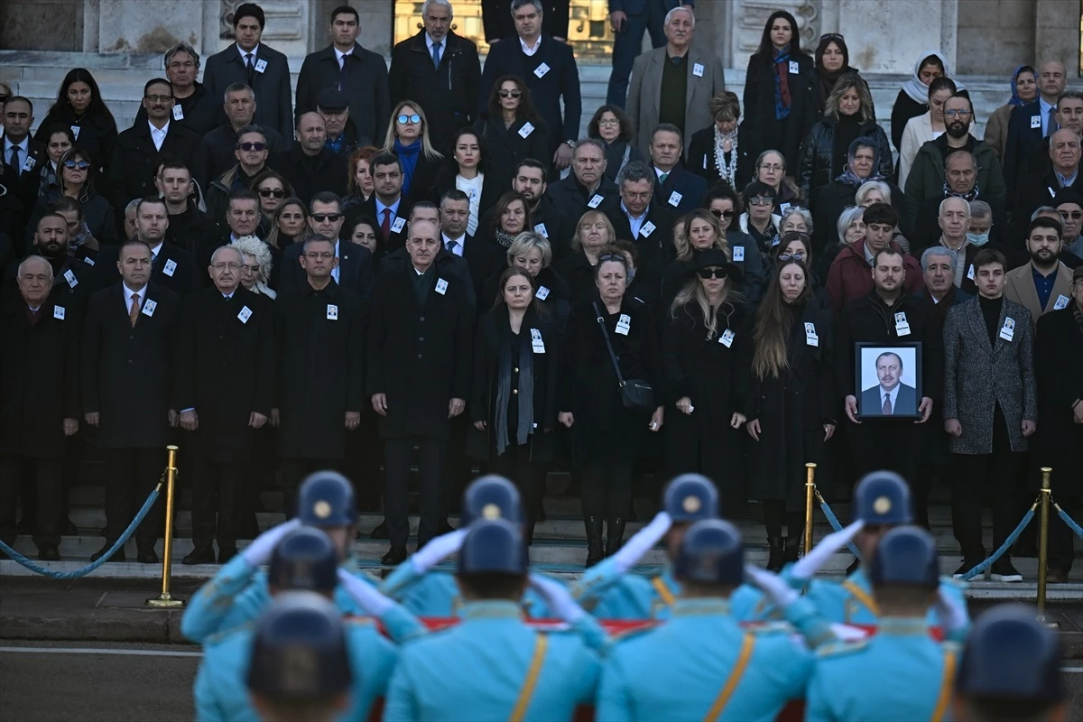 Eski Bakan Yaşar Okuyan için Meclis\'te cenaze töreni düzenlendi