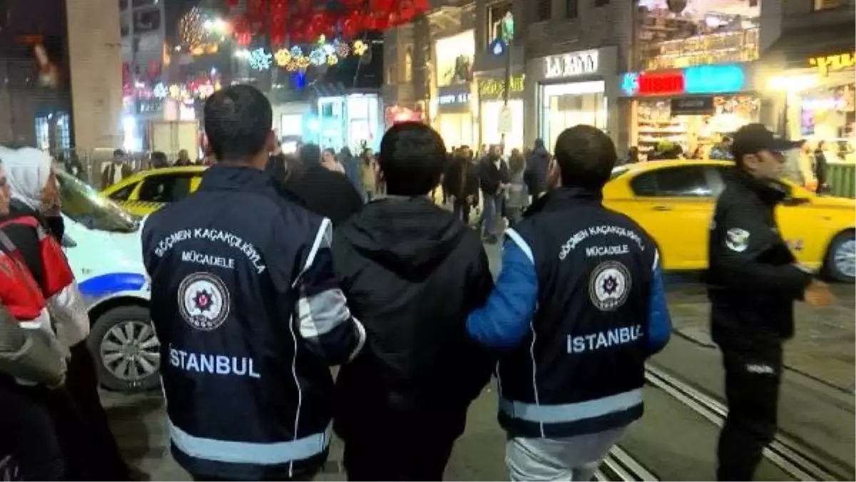 İstanbul\'da kaçak göçmen denetimi: Çok sayıda kişi yakalandı