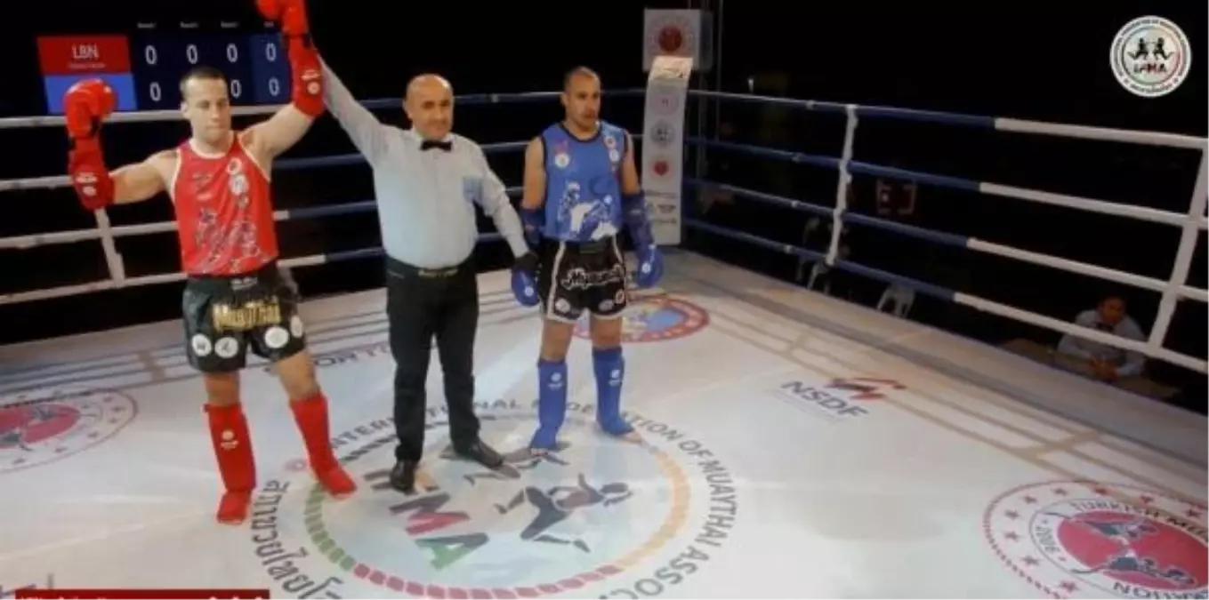 Salihli'li Sporcu Cemiray Gül Muaythai Avrupa Kupası'nda Altın Madalya Kazandı