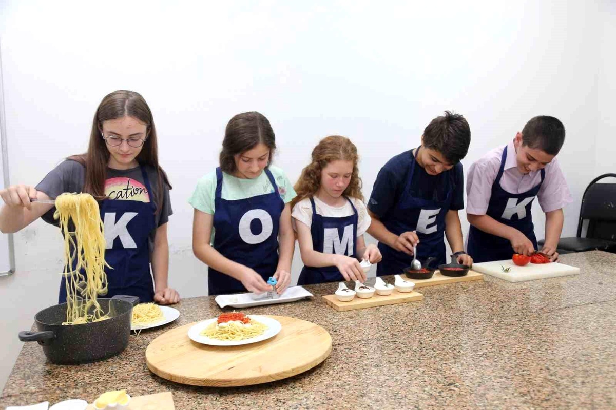 KO-MEK, 2022-2023 döneminde 101 bin 316 kursiyere eğitim verdi