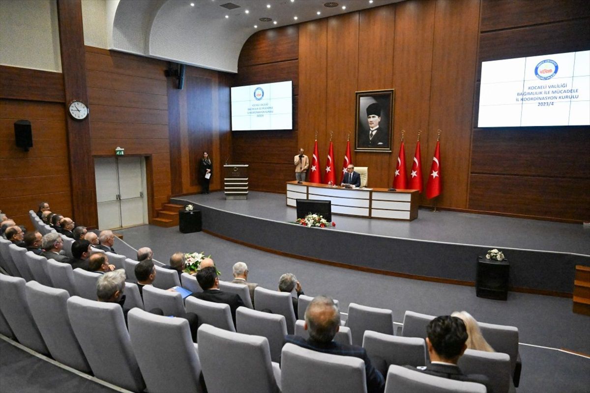 Kocaeli\'de Bağımlılıkla Mücadele İl Koordinasyon Kurulu Toplantısı Düzenlendi