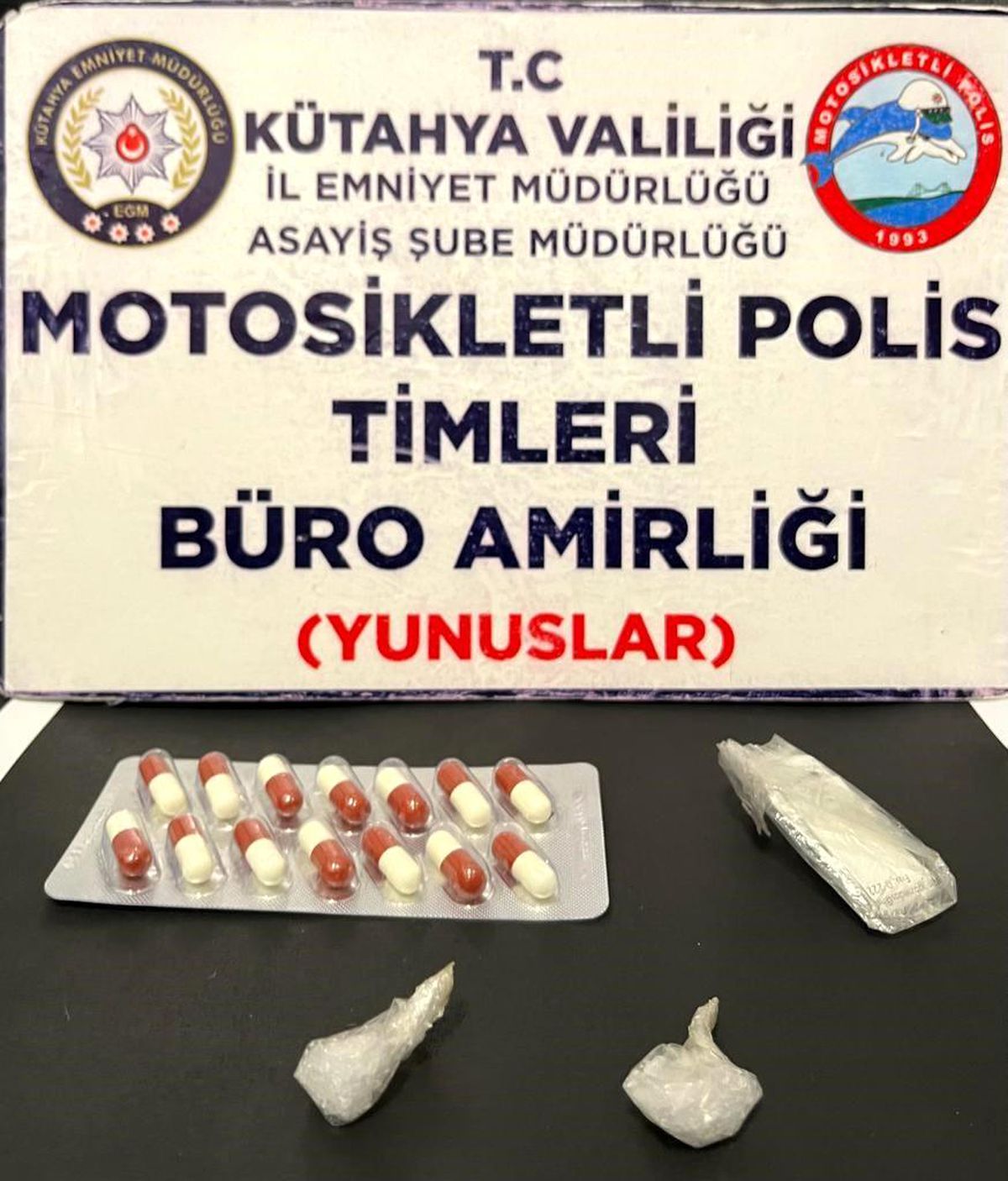 Kütahya\'da uyuşturucu operasyonu: 2 şahıs gözaltına alındı