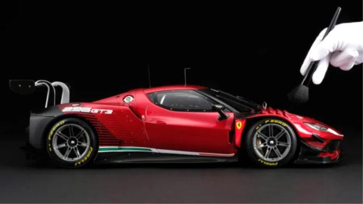 Otomobilden pahalı! Yeni Ferrari 296 GT3 maketinin fiyatı dudak uçuklattı