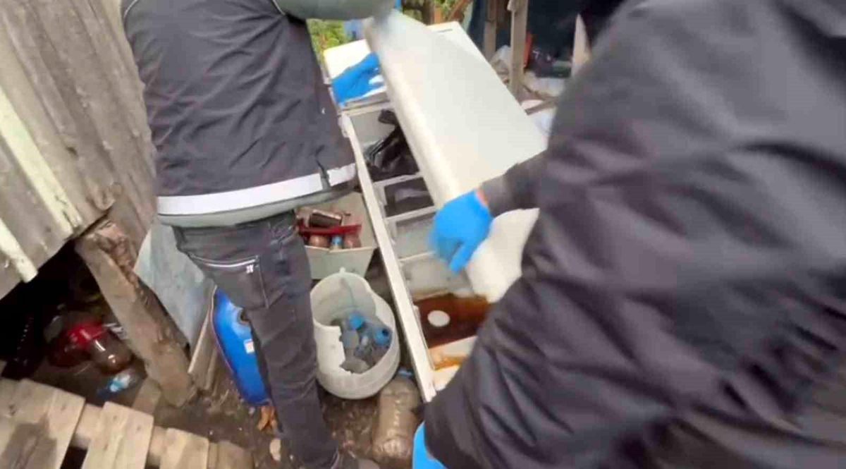 Hatay\'da 40 kilo uyuşturucu bulundu, 3 kişi tutuklandı