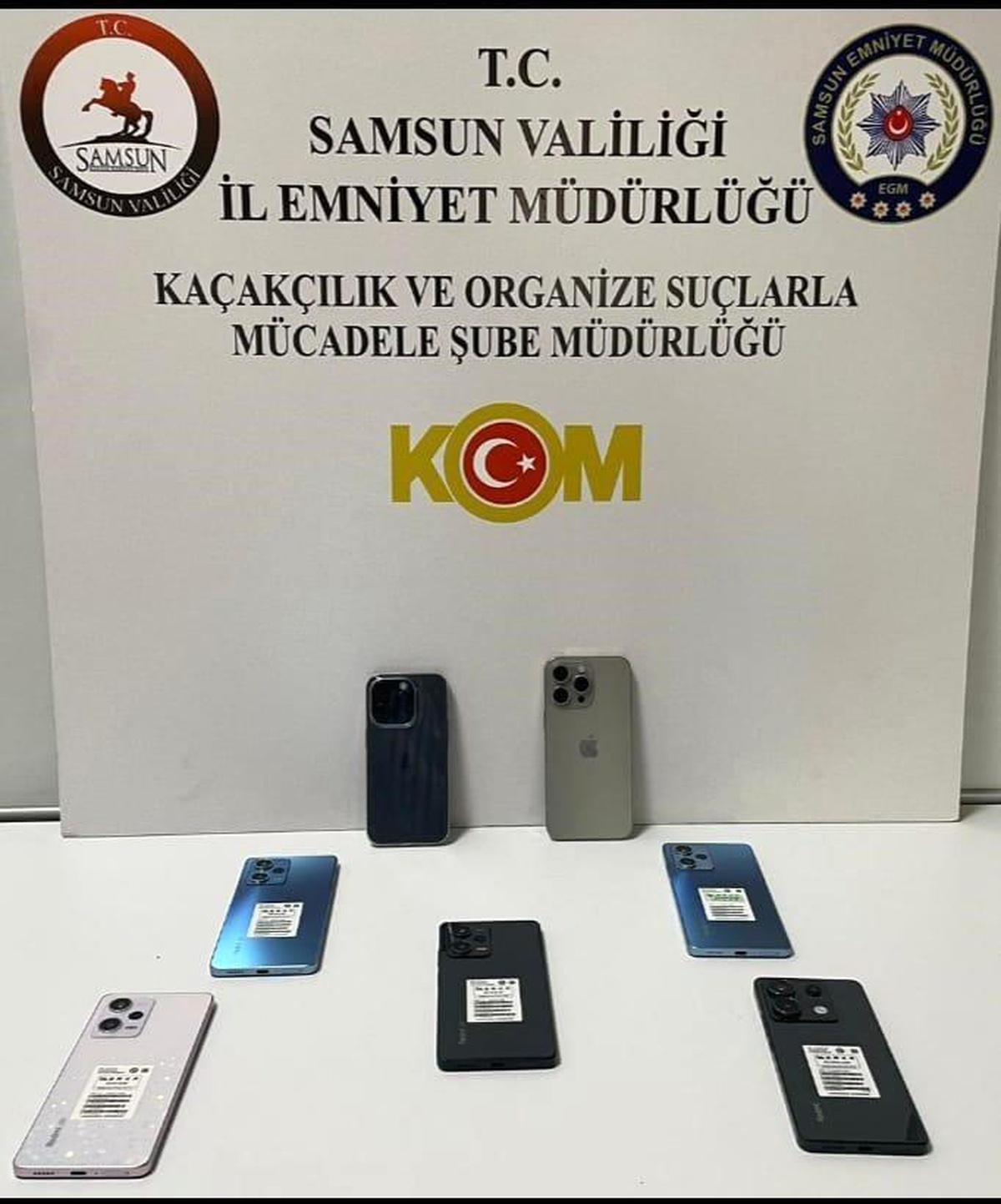 Samsun\'da Kaçakçılık Operasyonu: 7 Cep Telefonu Ele Geçirildi