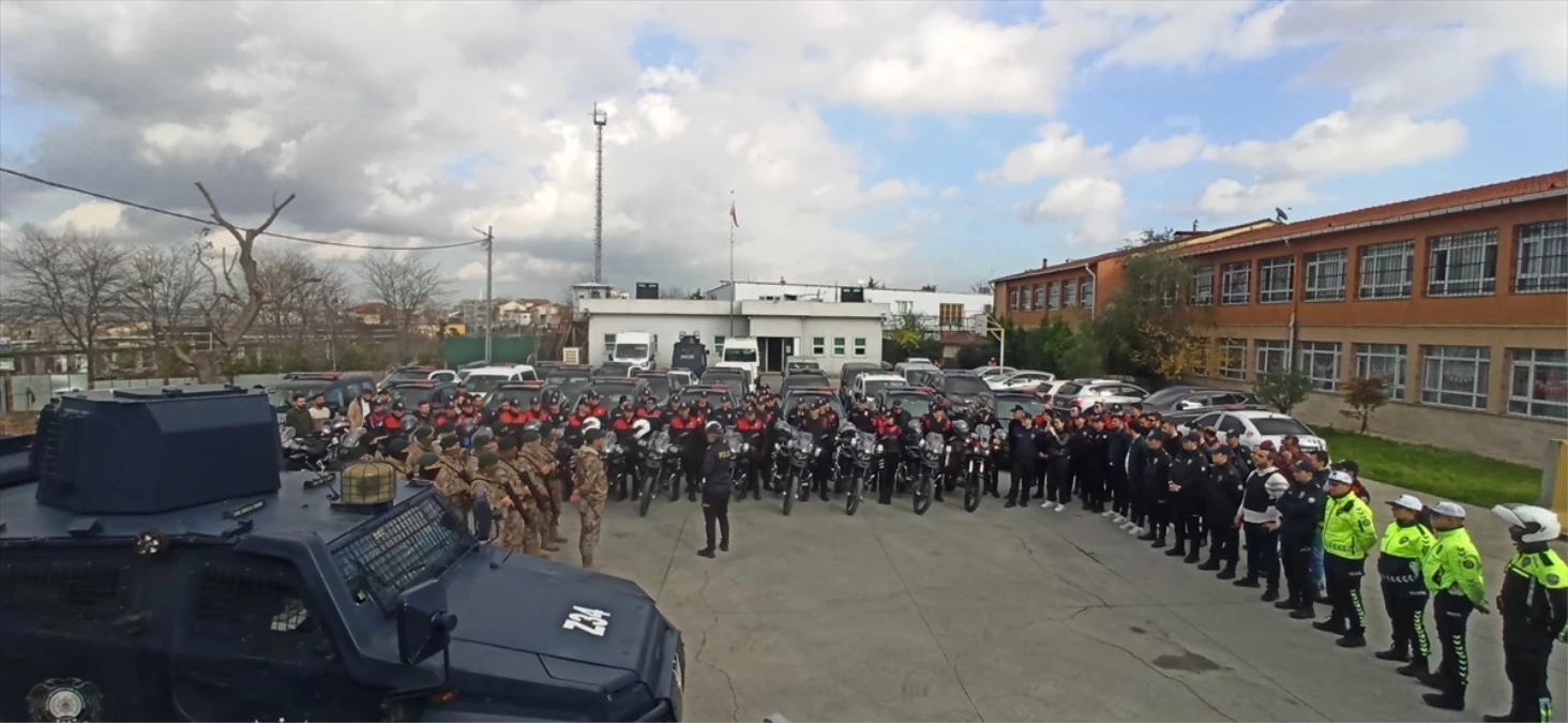 Şişli Okmeydanı\'nda polis ekipleri genel emniyet ve asayiş uygulaması gerçekleştirdi
