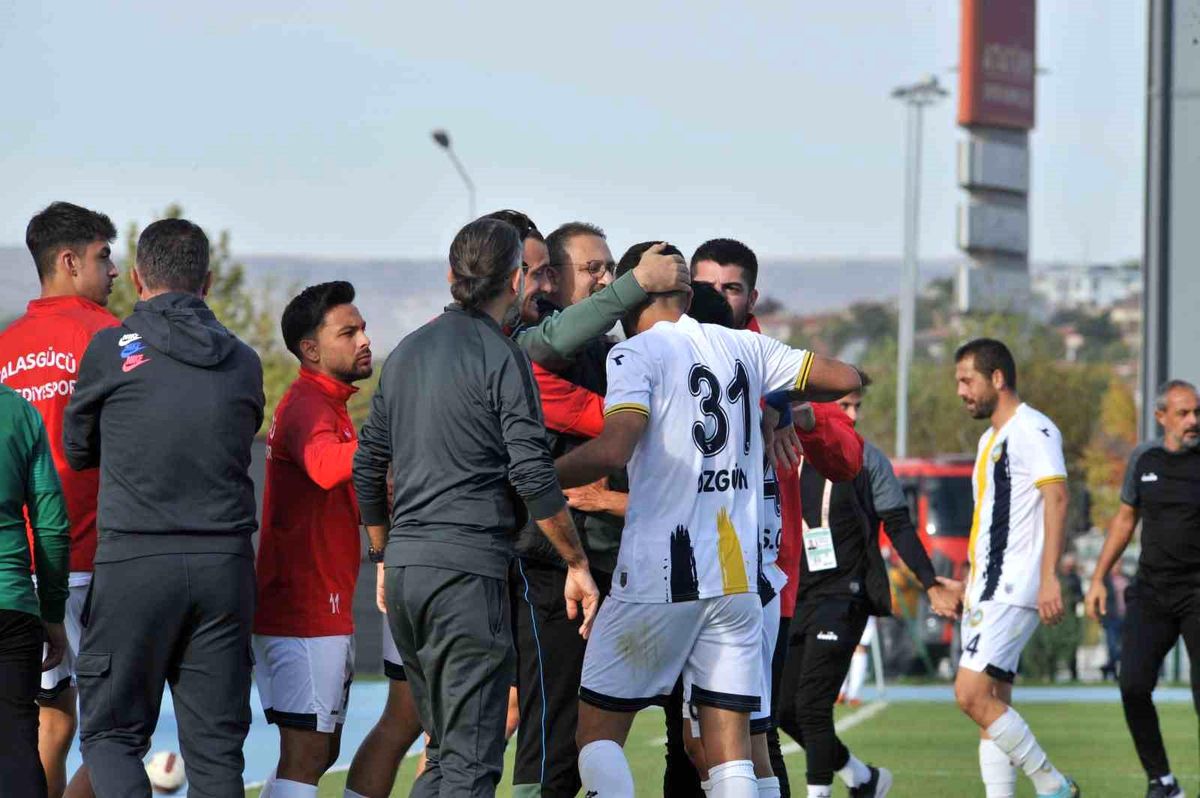 Talasgücü Belediyespor İlk Yarıda 5 Maç Kazandı