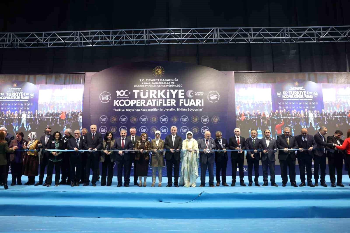 Toprak Ana Kadın Kooperatifi Yılın Kooperatifi Ödülünü Aldı