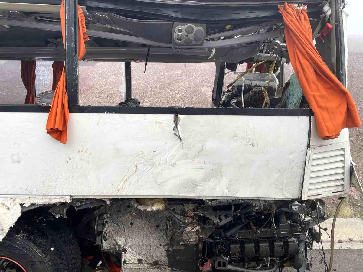 Kuzey Marmara Otoyolu\'nda kaza: 10 ölü, 59 yaralı
