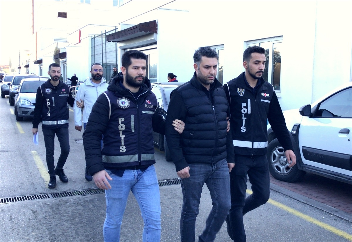 Adana Büyükşehir Belediyesi İhale Skandalı Soruşturması: 2 Şüpheli Adli Kontrol Şartıyla Serbest Bırakıldı