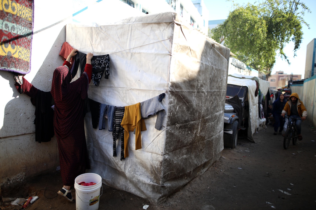 İsrail\'in Gazze\'ye saldırılarında son 24 saatte 195 kişi öldü