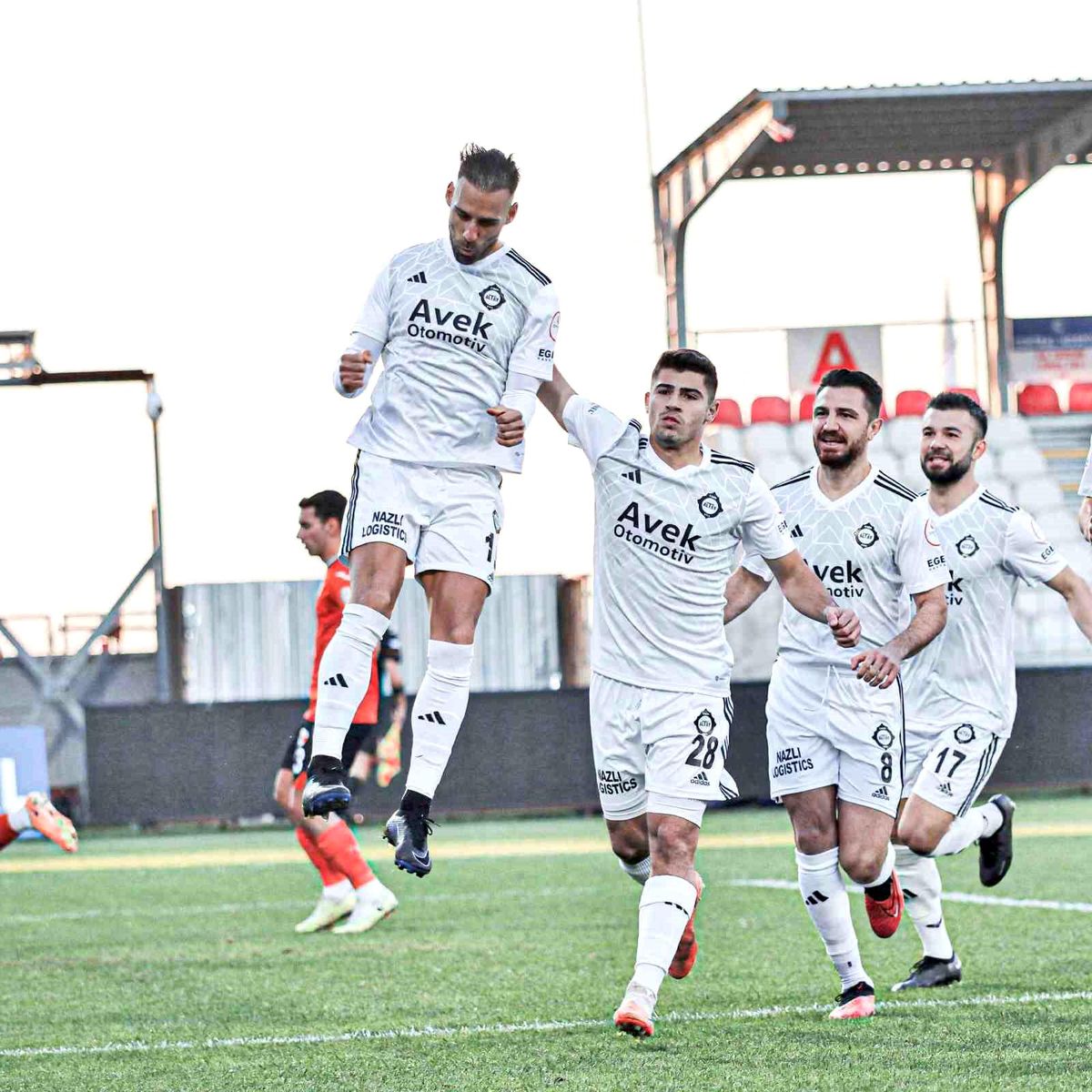 Altay\'ın golcüsü Marco Paixao kulüpten ayrıldı