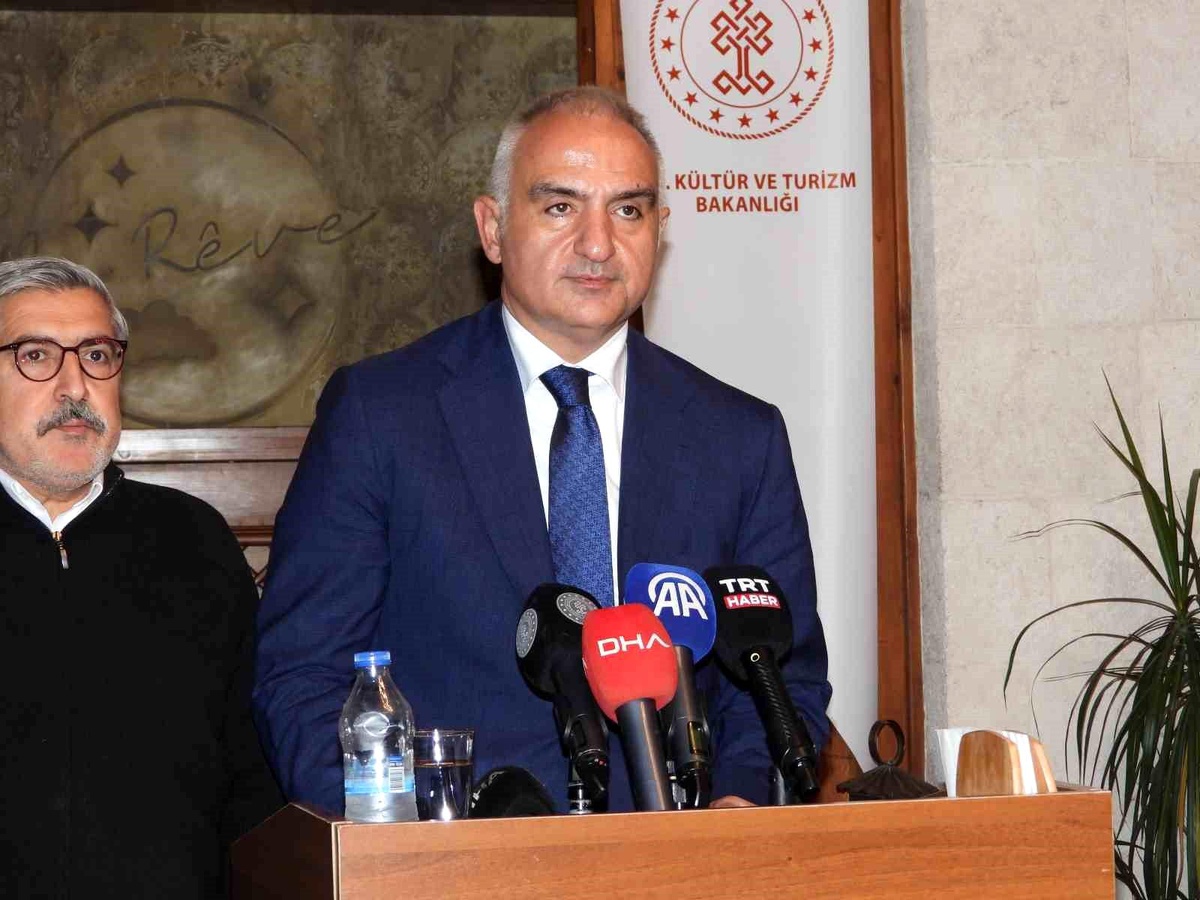 Kültür ve Turizm Bakanı Antakya\'da Tarihi Yapıları İnceledi