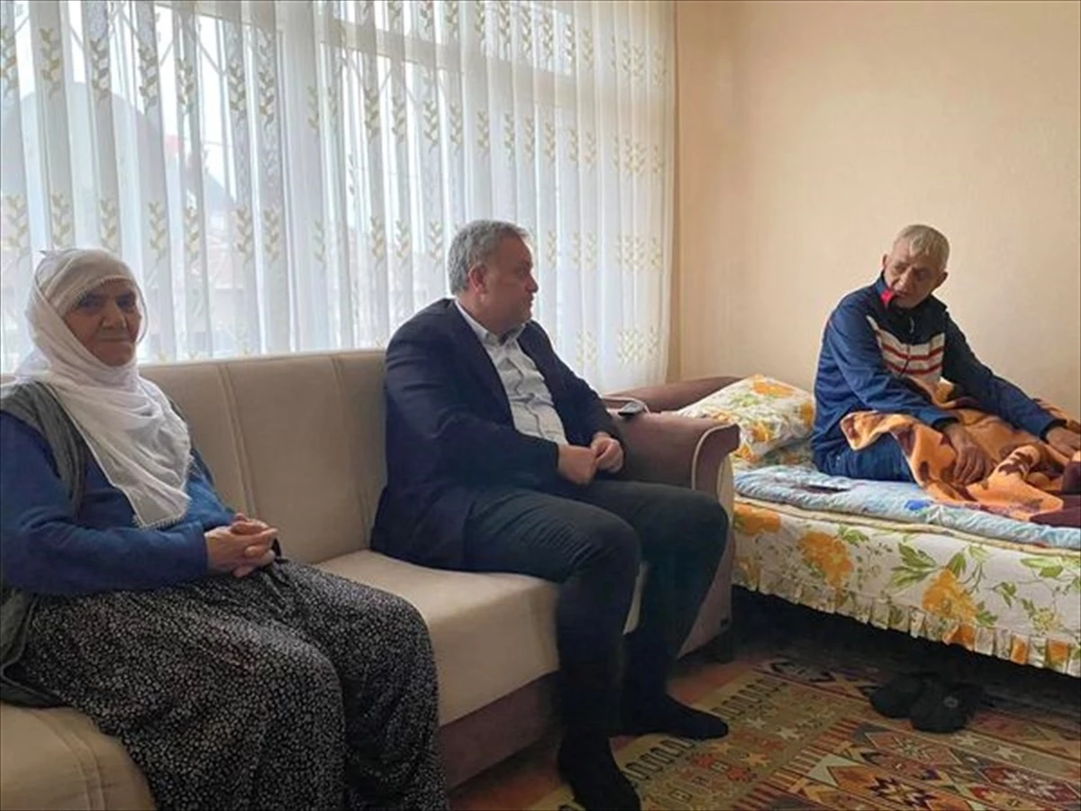Baskil Belediye Başkanı İhsan Akmurat Hastaları Evlerinde Ziyaret Etti