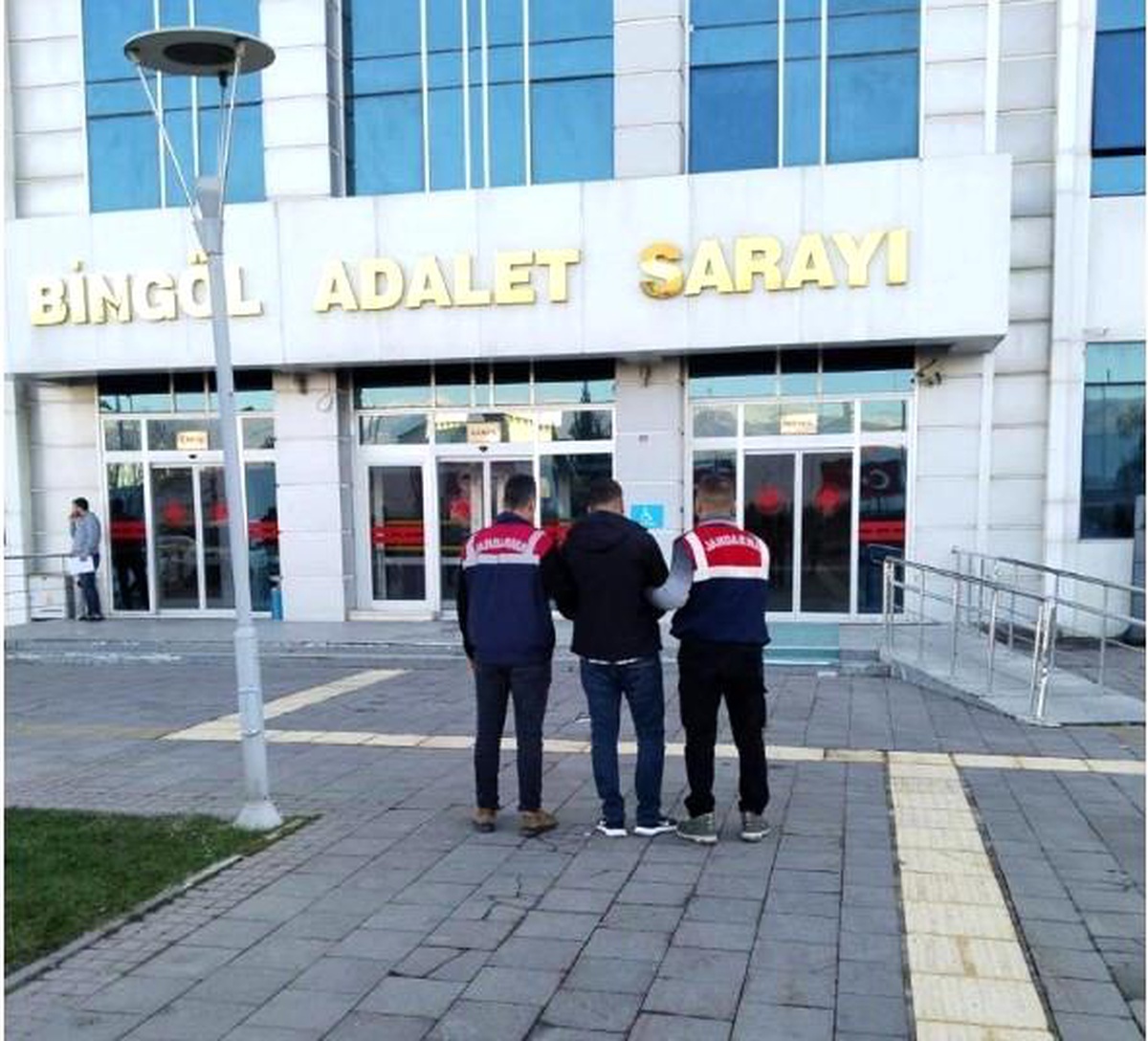 Bingöl\'de Çelik Kasa Soygunu Şüphelilerinden Birisi Yakalandı