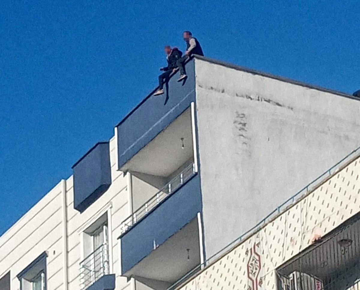 Şırnak\'ta intihar teşebbüsünde bulunan iki arkadaş ikna edilerek kurtarıldı