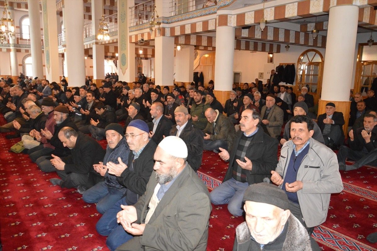 Çorum\'da Pençe-Kilit Harekatı\'nda şehit olan askerler için mevlit okutuldu