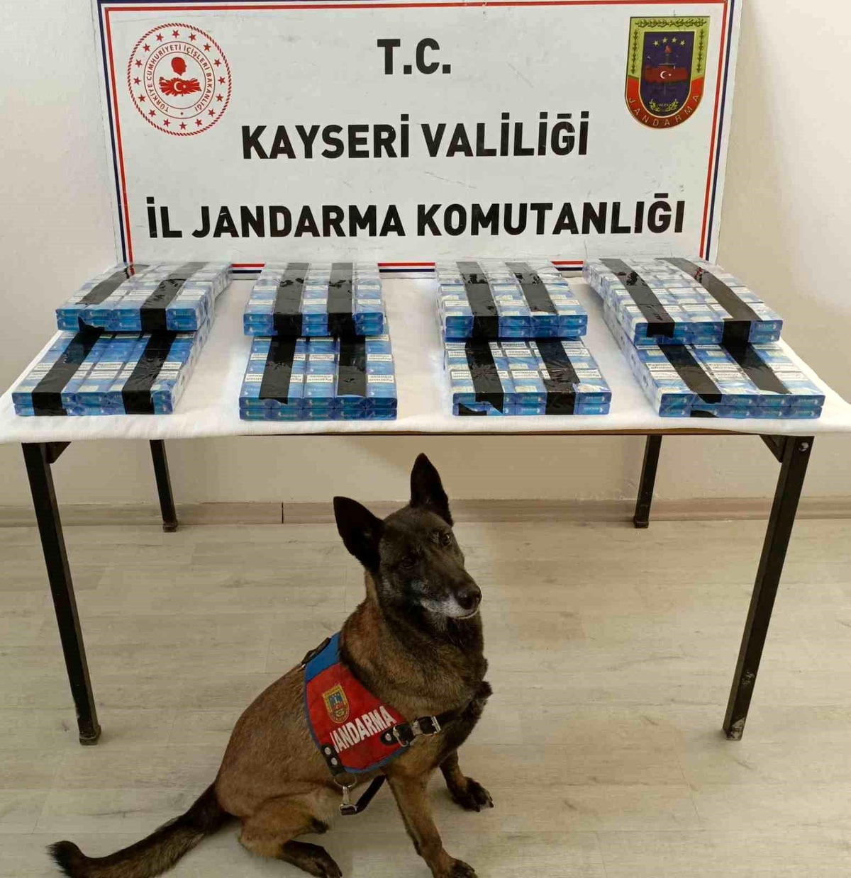 Kayseri\'de yapılan çalışmalarda 400 paket kaçak sigara bulundu