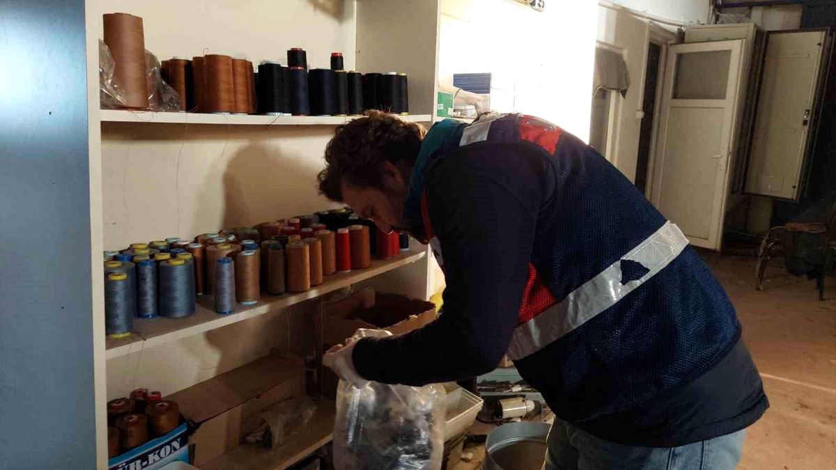 Tekirdağ\'da tekstil fabrikasında kenevir ve esrar operasyonu
