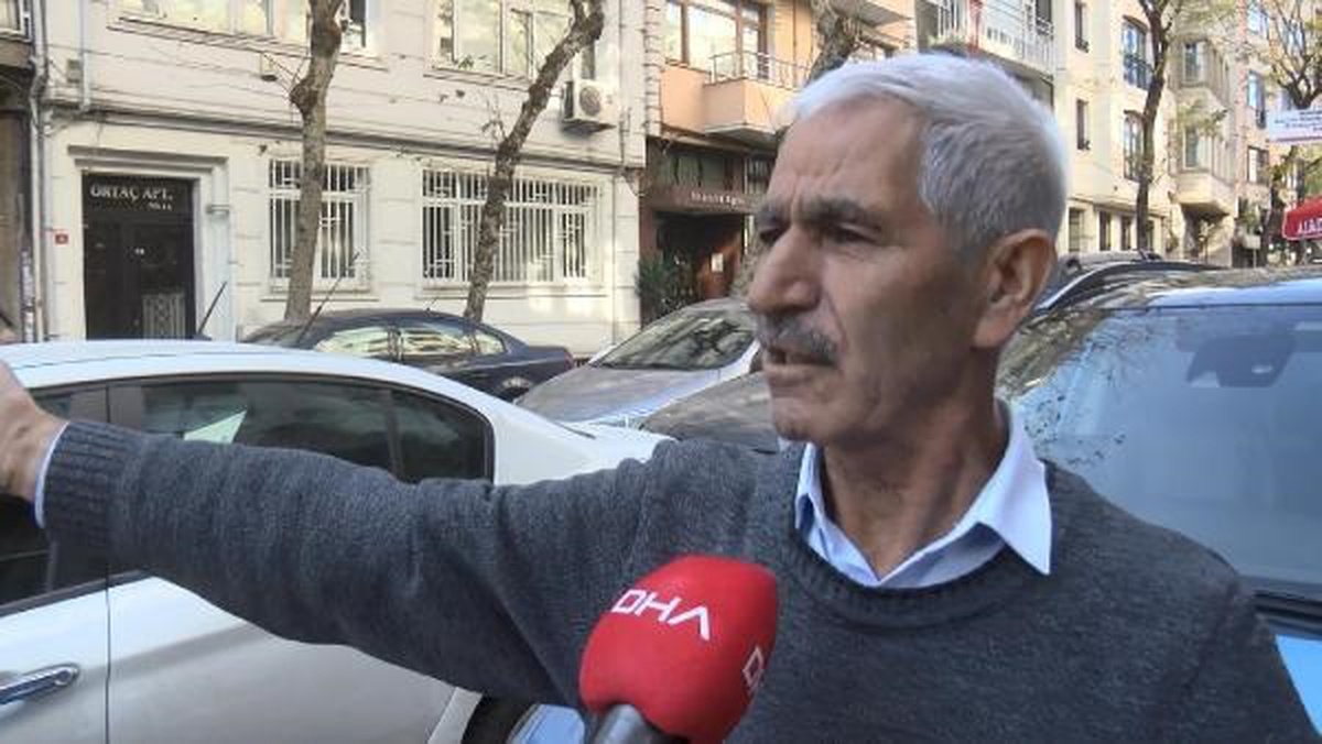 Minibüs şoförü taksi şoförüne silah gösterdi, kavga çıktı